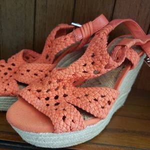Gianni Bini Orange Wedges